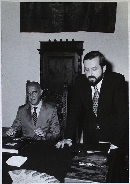 Conferenza del prof. Gillo Dorfles sulla scultura di Mirko alla Sala Caprin del Castello di San Giusto a Trieste